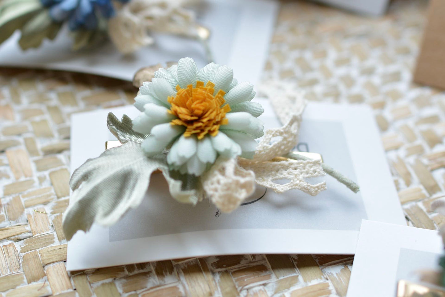 Daisy Flower Hair Clips & Brooch